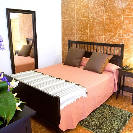 Hotel Adonis Capital Santa Cruz de Tenerife Room photo